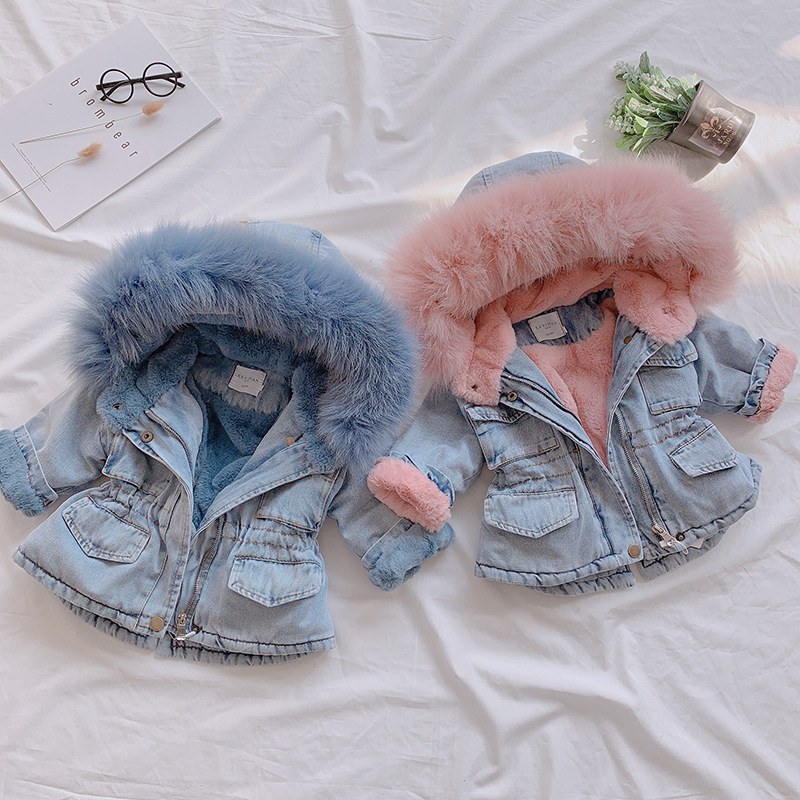 Winter Clothing For 1 Year Old Girl - เสื้อโค้ทเด็กผู้หญิง ฤดูหนาว 2026 แจ็คเก็ตยีนส์มีฮู้ดขนเฟอร์ เสื้อโค้ทเด็กผู้หญิงผ้าฝ้ายหนา เสื้อผ้าเด็กผู้หญิง